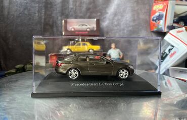 Avtomobil modelləri: Mercedes, 2009 il, 1:43, Dəmir, Ödənişli çatdırılma — 8