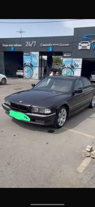 газ 21 06: BMW 7 series: 1995 г., 3 л, Механика, Газ, Седан