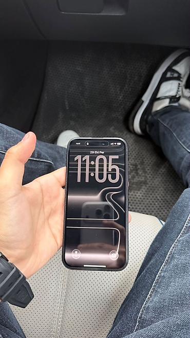 iphone 15 black: IPhone 15, Qara, Face ID — 1