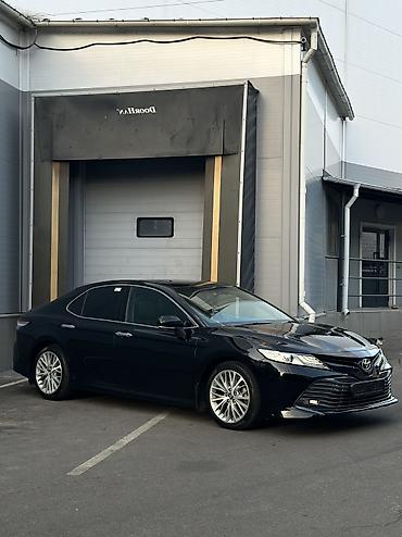 Toyota Camry: 2018 г., 3.5 л, Автомат, Бензин