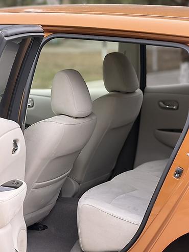 Nissan: Nissan Leaf elektrikli hetçbek Avtomobil ideal Veziyetdedir Bez — 5