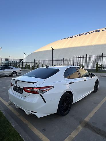 Продажа авто: Toyota Camry: 2019 г., 2.5 л, Автомат, Бензин, Седан — 7