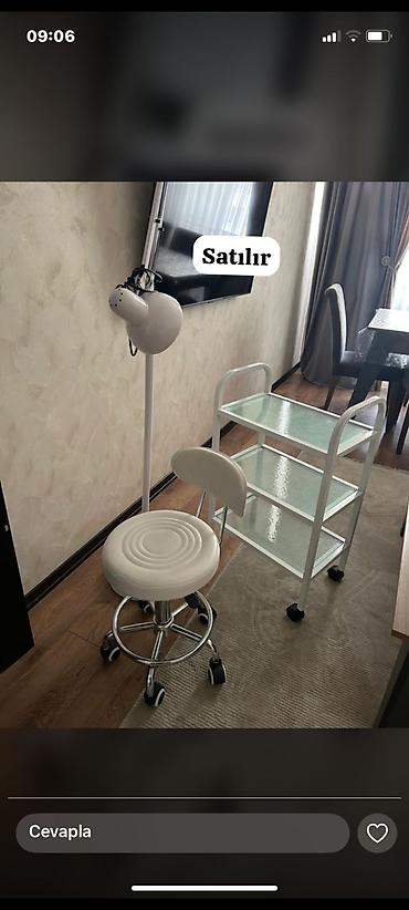 bar stoyka: Gözəllik/salon avadanlıqları dəsti - Təkərli kosmetoloji taburet — 1