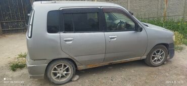 nissan quest: Nissan : 2001 г., 1.3 л, Автомат, Бензин