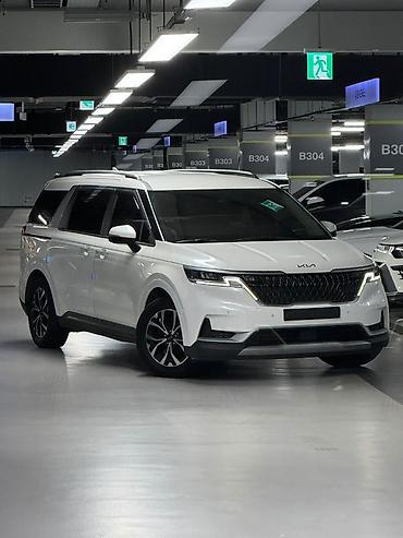 Kia: Kia Carnival: 2022 г., Минивэн — 3