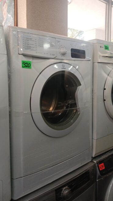 стиральные машины с паром: Indesit ön-yükləməli paltaryuyan maşın - Rəng: ağ - Ön yükləməli, iri