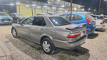 mc 2000: Honda Torneo: 2000 г., Механика, Бензин, Седан — 2