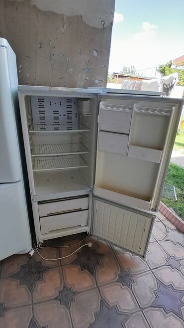 холодильник брюса: Холодильник Двухкамерный