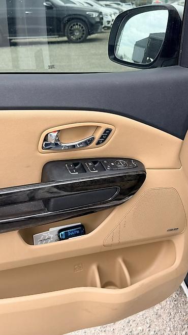 багажник бокс: Kia Sedona: 2020 г., Минивэн — 6