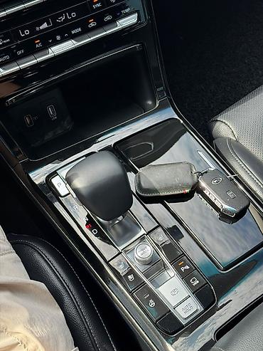 Kia: Kia K7: 2020 г., Седан — 27