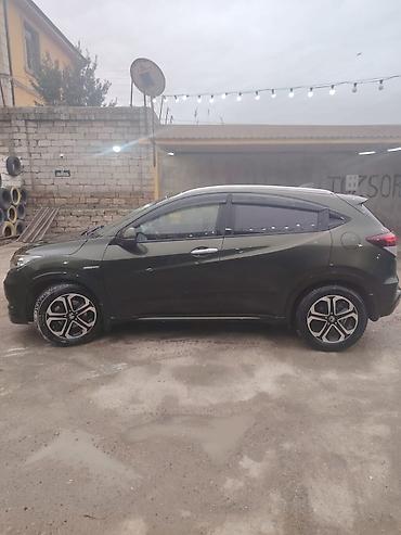 Honda: Honda HR-V: 1.5 l | 2014 il Krossover — 2