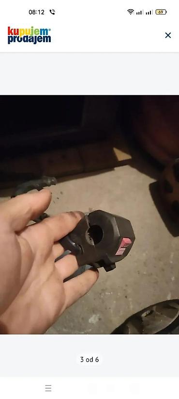Poklopci motora: DEKLA MAGNETA HONDA CBR F1 600 POSUDA ZA ANTIFRIZ | Original cena — 4