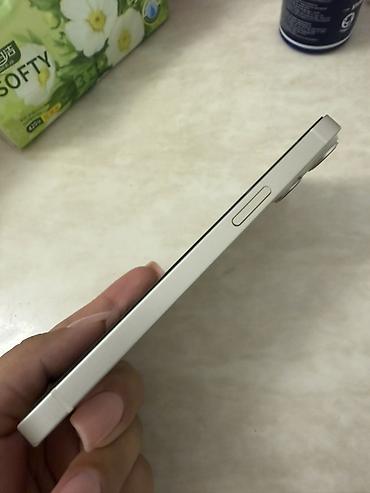 iphone 14 pri: IPhone 14, Б/у, 128 ГБ, Белый, Зарядное устройство, Чехол, Коробка, 88 % — 2