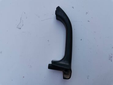 Auto delovi: Rucka levih vrata Lada 21214i Niva 2012 godiste n. tip. Polovnano — 4