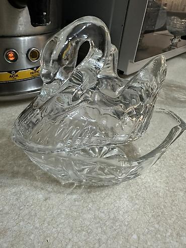 Digər dəstlər və servizlər: Şüşə/qəlibli kristal qablar dəsti Qiymətlər qablara görə dəyişir — 8