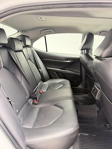Продажа авто: Toyota Camry: 2021 г., 2.5 л, Автомат, Бензин, Седан — 5