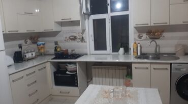 yerli inekler: Mətbəx mebeli dəsti – krem rəngli, L-formalı - Üst və alt dolablar