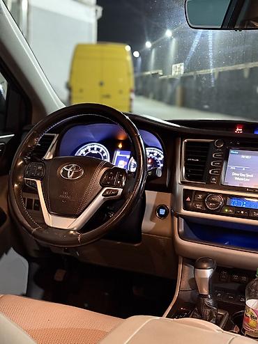 awd: Toyota Highlander: 2018 г., 3.5 л, Автомат, Бензин, Внедорожник — 10