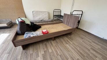полторашка кровать: Односпальная кровать-основание - Размер: ориентировочно под матрас