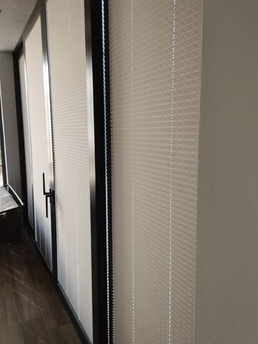 Jalüzlər: Plisse, zebra və jalüz pərdələr – fərqli məkanlar üçün profesional — 4