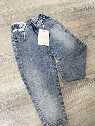 штани джинси: Прямые, Средняя талия