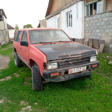 Nissan: Nissan Terrano: 1991 г., 2.7 л, Механика, Дизель, Внедорожник