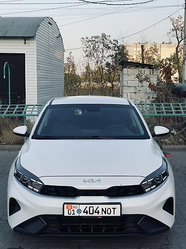 byd e3: Kia K3: 2022 г., 1.6 л, Автомат, Бензин, Седан — 1