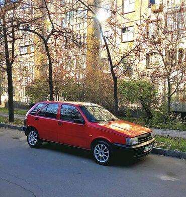 Fiat: Fiat Tipo: 1990 г., 1.4 л, Механика, Бензин, Седан