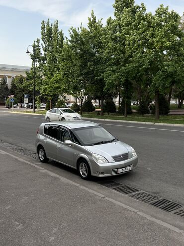 Toyota: Toyota Opa: 2003 г., 1.8 л, Автомат, Бензин, Универсал