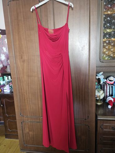 tünd qırmızı donlar: Вечернее платье, Макси, M (EU 38)