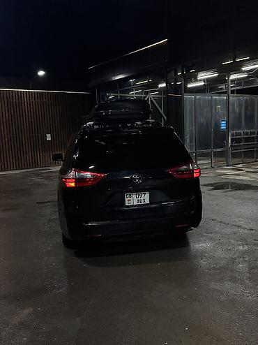 Toyota: Toyota Sienna: 2020 г., 3.5 л, Автомат, Бензин, Минивэн — 9