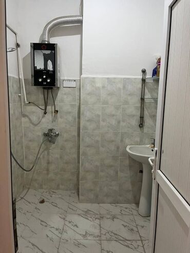 Uzunmüddətli kirayə mənzillər: Yalniz Aileli Wexslere Verilir. Nigah kagizi mutlegdir.6 ci mertebedir — 14