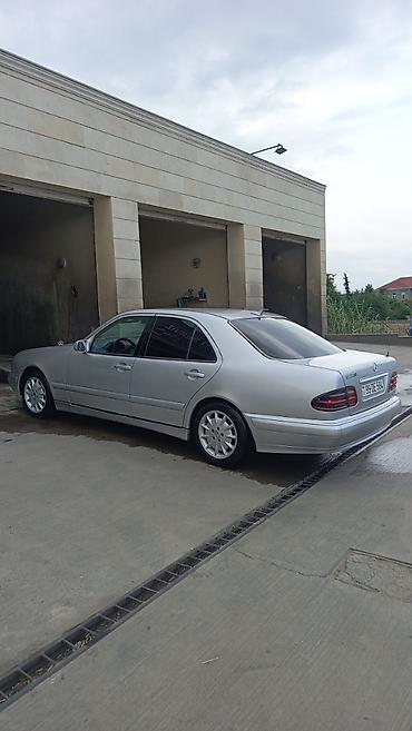 maşın satı: Mercedes-Benz E 220: 2.2 l | 2000 il Sedan — 3
