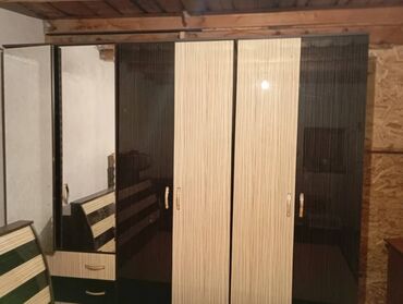 стуля для кухня: Кийим салуучу шкаф, Колдонулган, Түз, Жыгач
