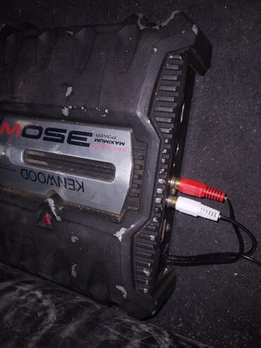 Dinamiklər və sabvuferlər: Kenwood avtomobil audio dəsti - Gücləndirici: Kenwood KAC-M525 — 2