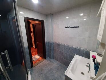 Yeni tikili: 3 otaqlı, Yeni tikili, m. İnşaatçılar, 120 kv. m — 7