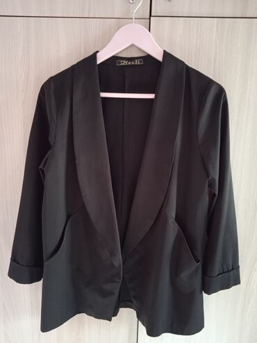 шерстяной пиджак женский: Пиджак 
размер S
цена 350 с