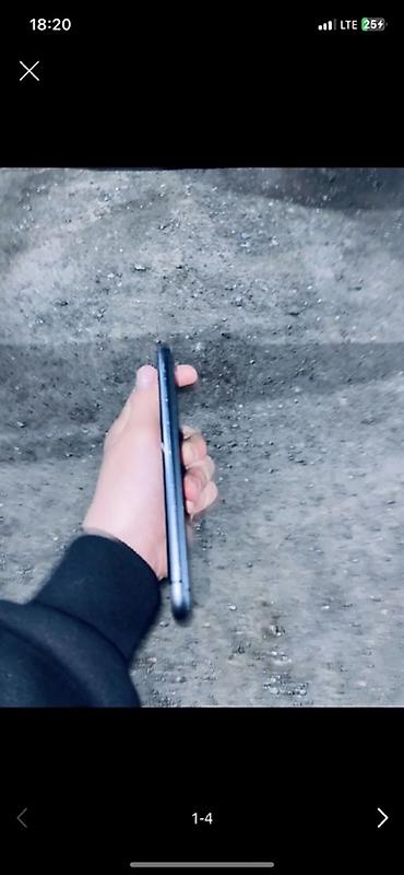 iphone 17 pro: IPhone 11, Б/у, 64 ГБ, Черный, Защитное стекло, 92 % — 4
