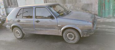 купить авто в бишкеке дешево: Volkswagen Gol: 1988 г., 1.8 л, Механика, Бензин, Купе