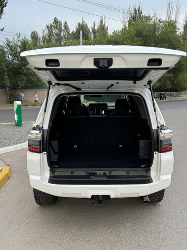 Toyota: Toyota 4Runner: 2018 г., 4 л, Автомат, Бензин, Внедорожник — 2