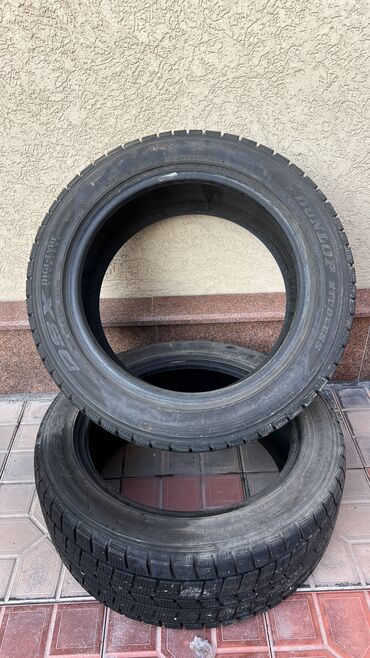 Шины: Шины 215 / 55 / R 17, Зима, Б/у, Пара, Легковые, Япония, Dunlop