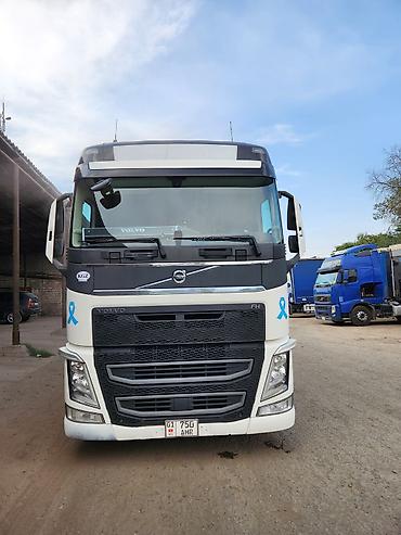 volvo грузавой: Грузовик, Volvo, Стандарт, Б/у — 1