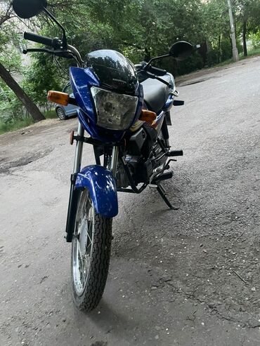 Мотоциклы: Классический мотоцикл Honda, 100 куб. см, Бензин, Взрослый, Б/у