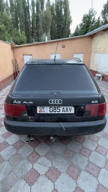 audi b4 универсал: Audi A6: 1995 г., 2.6 л, Механика, Бензин, Универсал