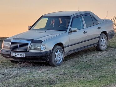 авто насос: Mercedes-Benz 230: 1986 г., 2.3 л, Механика, Бензин, Седан