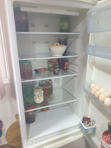 buz m4 hesap: Xarab 2 qapılı Indesit Soyuducu Satılır, rəng - Ağ — 3