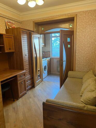 Mənzil kirayələyirəm: 3 otaqlı, 80 kv. m — 6