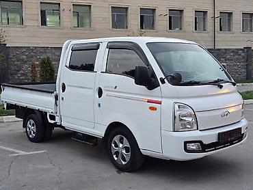 Продажа авто: Hyundai H-1: 2020 г., 2.5 л, Автомат, Дизель, Бус — 10