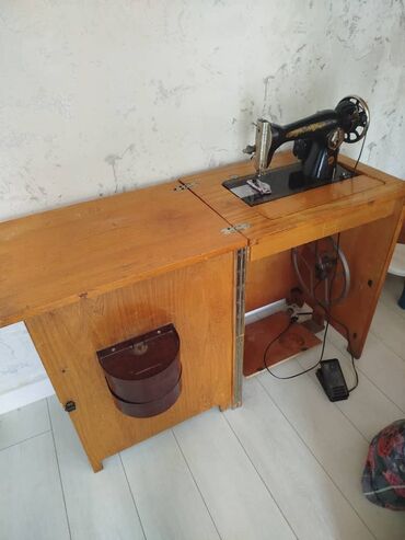мтиральная машина: Швейная машина Вышивальная, Полуавтомат