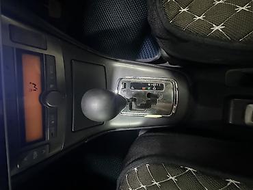 уна: Toyota Avensis: 2003 г., 2 л, Автомат, Бензин, Седан — 10